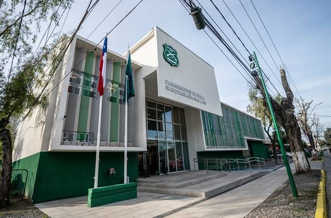 Peñalolén: indagan muerte al interior de un recinto policial